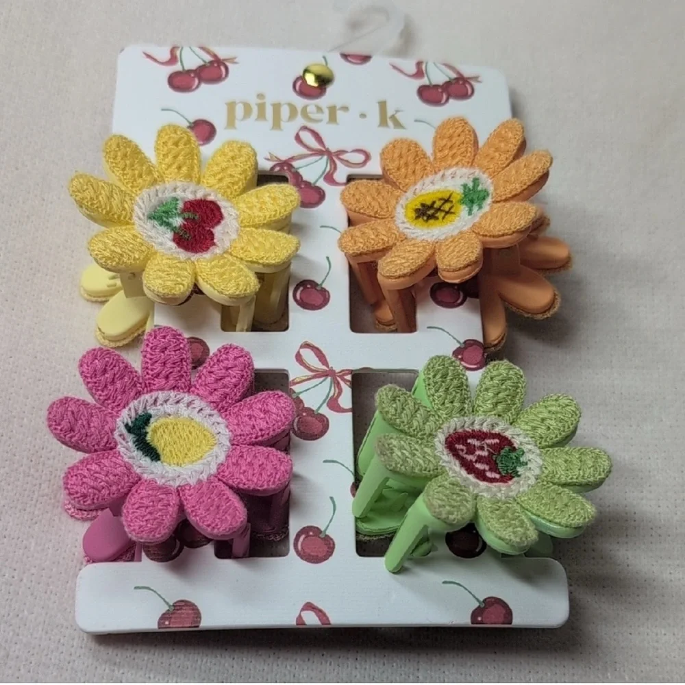 NWT Piper K Embroidered Fruit Hair Claw Clips